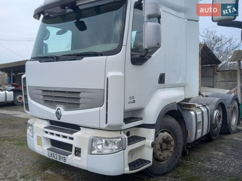 Тягач Renault Premium 2012 в Бучаче