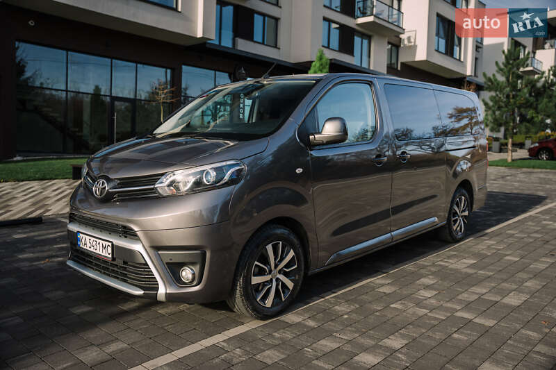 Минивэн Toyota Proace Verso 2024 в Ужгороде