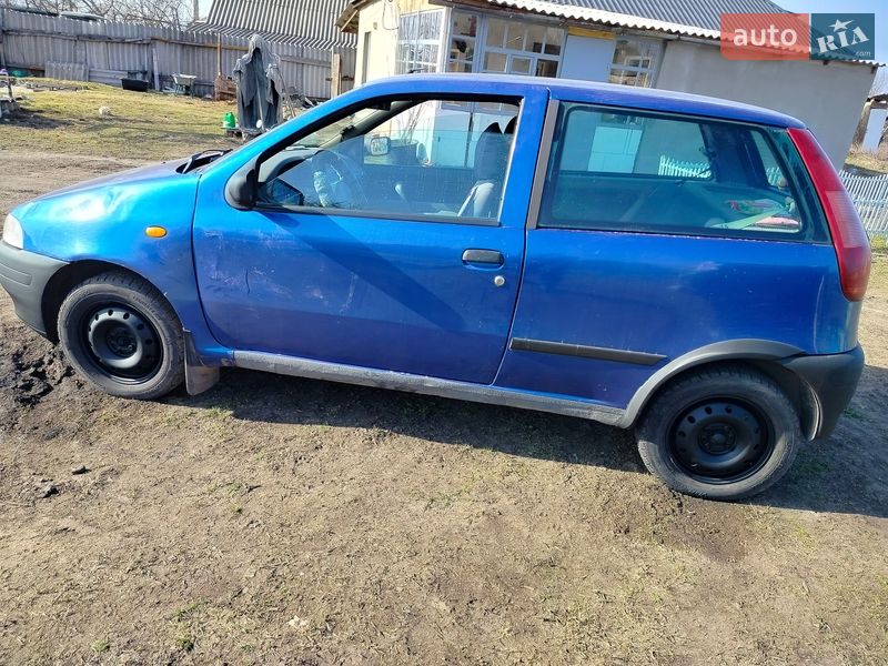 Хетчбек Fiat Punto 1996 в Кривому Озері