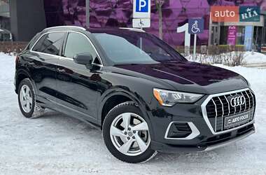 Позашляховик / Кросовер Audi Q3 2019 в Києві Позашляховик / Кросовер Audi Q3 2019 в Києві