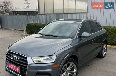 Позашляховик / Кросовер Audi Q3 2015 в Чернівцях