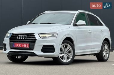 Позашляховик / Кросовер Audi Q3 2017 в Києві