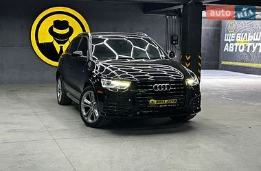 Позашляховик / Кросовер Audi Q3 2017 в Чернівцях