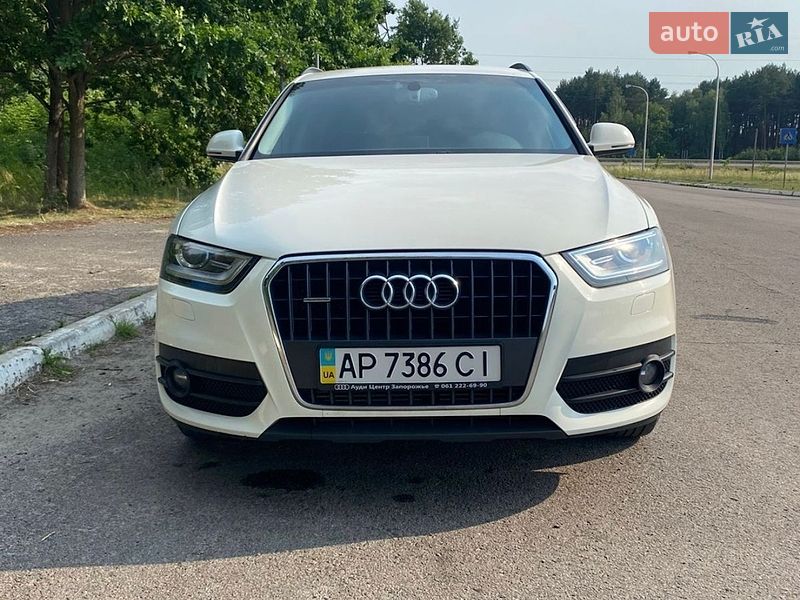 Внедорожник / Кроссовер Audi Q3 2012 в Запорожье