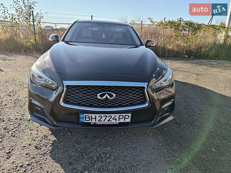 Седан Infiniti Q50 2017 в Киеве