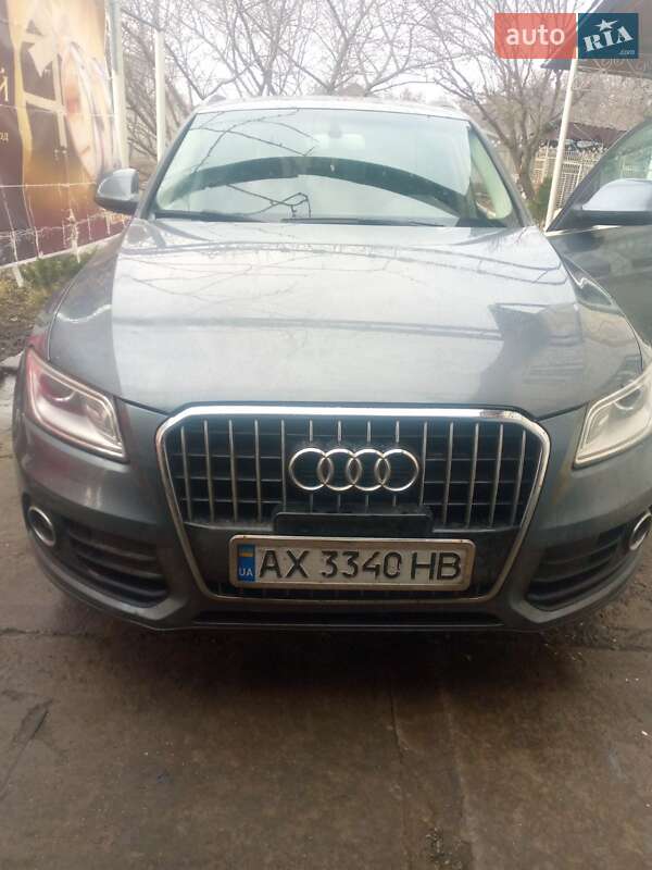 Внедорожник / Кроссовер Audi Q5 2012 в Харькове