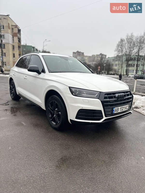 Внедорожник / Кроссовер Audi Q5 2018 в Виннице