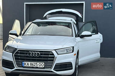 Внедорожник / Кроссовер Audi Q5 2017 в Киеве