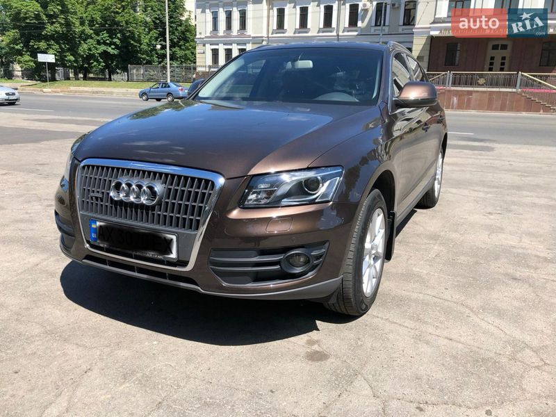 Позашляховик / Кросовер Audi Q5 2011 в Рівному