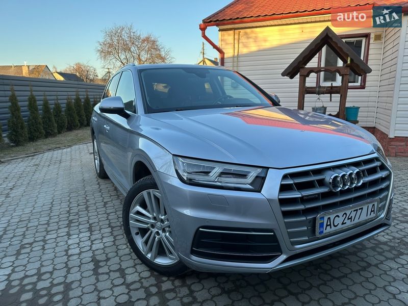 Внедорожник / Кроссовер Audi Q5 2017 в Ратным