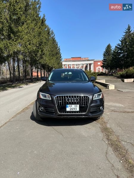 Внедорожник / Кроссовер Audi Q5 2015 в Кривом Роге