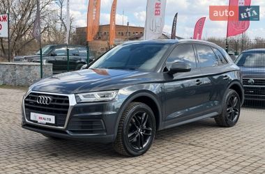 Позашляховик / Кросовер Audi Q5 2019 в Бердичеві