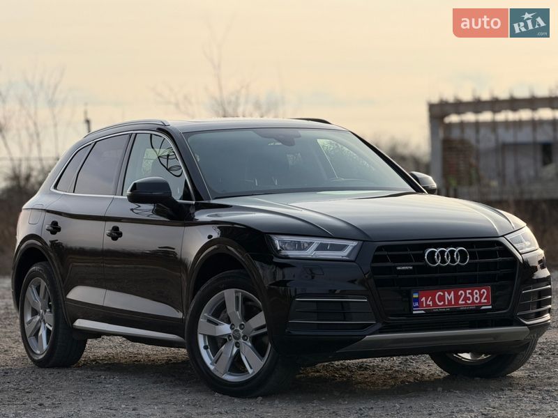 Позашляховик / Кросовер Audi Q5 2017 в Львові