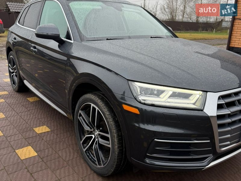 Внедорожник / Кроссовер Audi Q5 2017 в Вараше