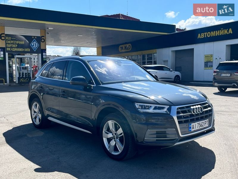 Внедорожник / Кроссовер Audi Q5 2017 в Киеве