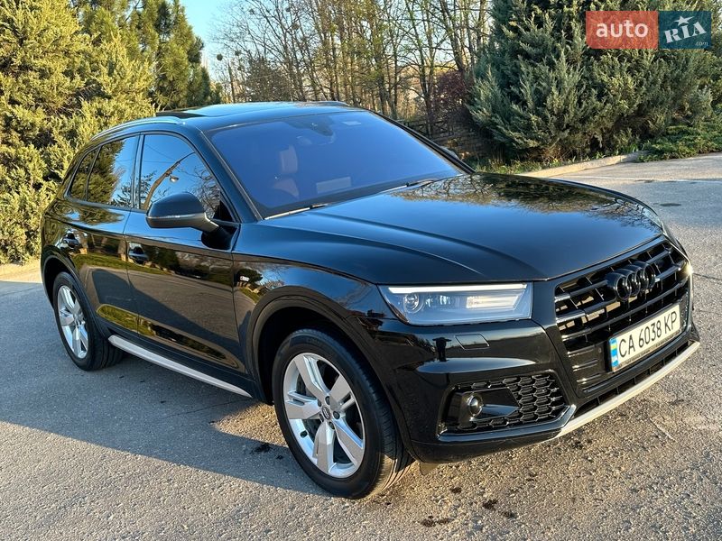 Внедорожник / Кроссовер Audi Q5 2018 в Киеве