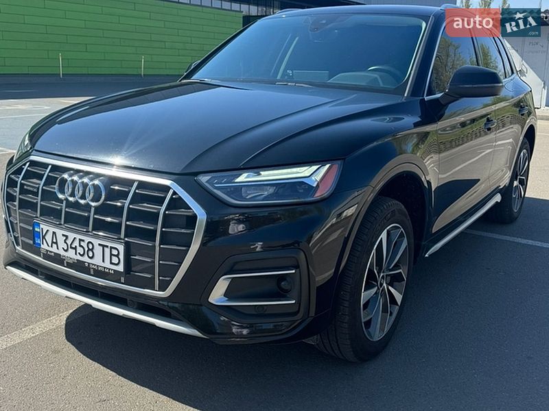 Позашляховик / Кросовер Audi Q5 2020 в Києві