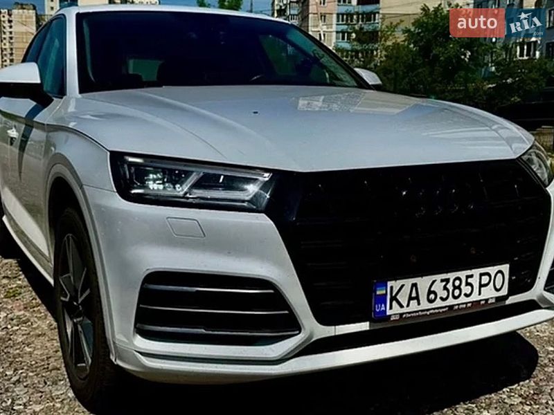 Внедорожник / Кроссовер Audi Q5 2019 в Киеве