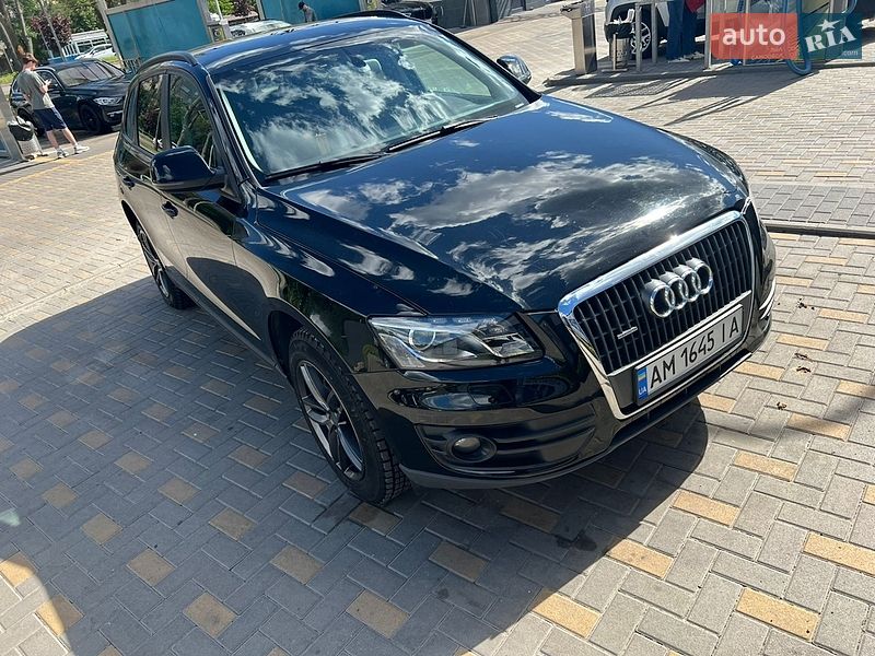 Позашляховик / Кросовер Audi Q5 2009 в Вінниці