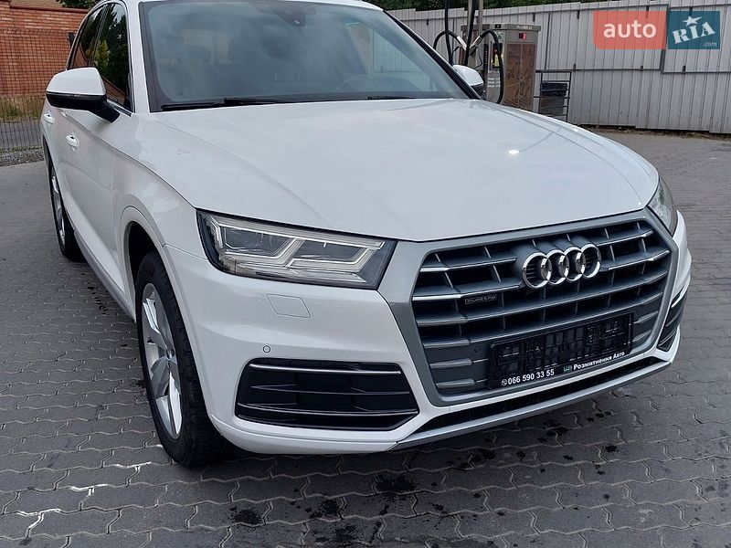 Внедорожник / Кроссовер Audi Q5 2019 в Луцке