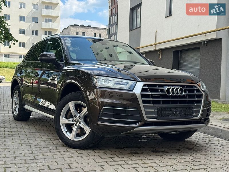 Внедорожник / Кроссовер Audi Q5 2017 в Ивано-Франковске