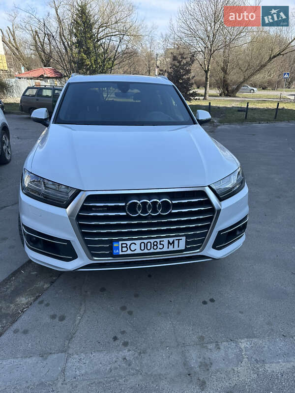 Внедорожник / Кроссовер Audi Q7 2018 в Львове