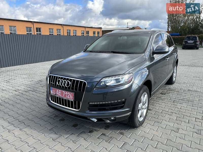 Внедорожник / Кроссовер Audi Q7 2014 в Нововолынске