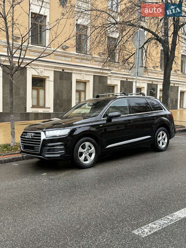 Позашляховик / Кросовер Audi Q7 2017 в Києві Позашляховик / Кросовер Audi Q7 2017 в Києві