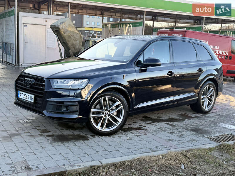 Внедорожник / Кроссовер Audi Q7 2017 в Ивано-Франковске