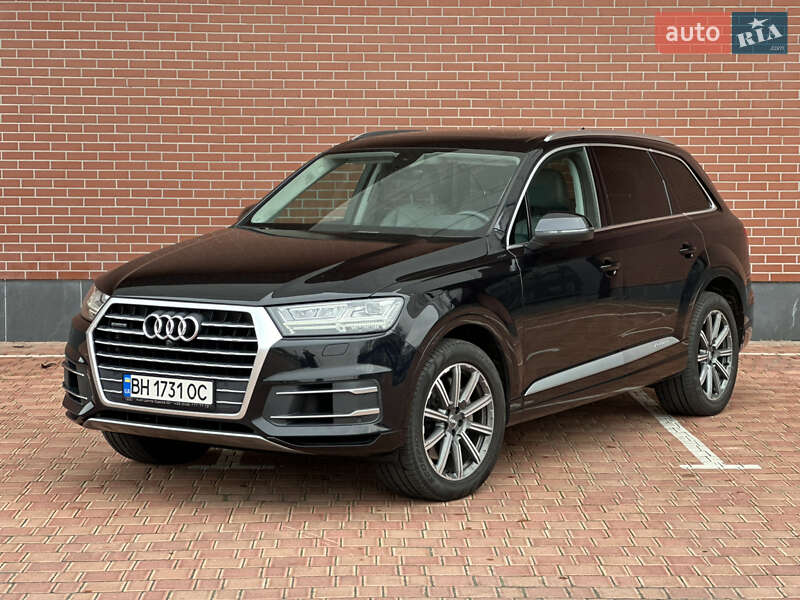 Внедорожник / Кроссовер Audi Q7 2018 в Одессе Внедорожник / Кроссовер Audi Q7 2018 в Одессе
