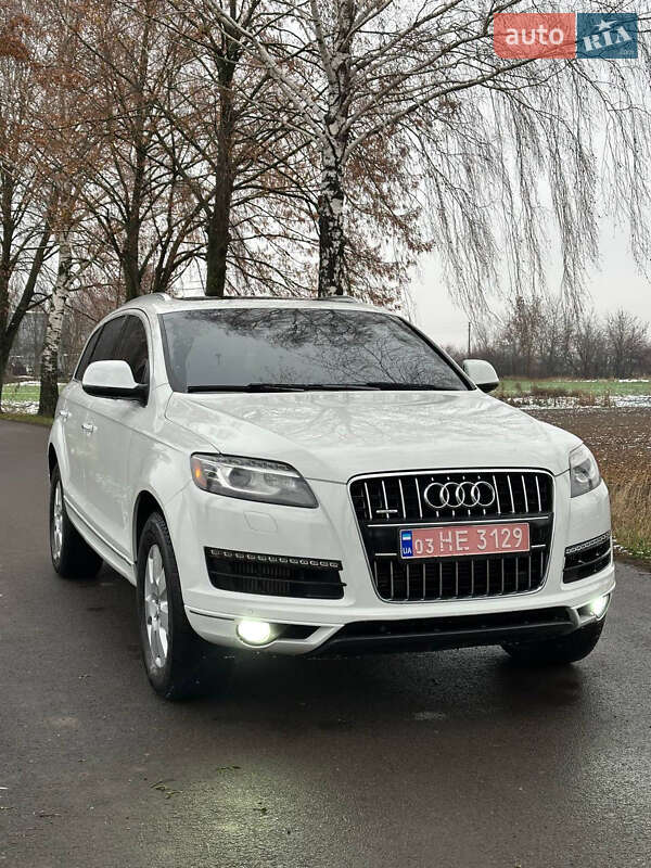 Внедорожник / Кроссовер Audi Q7 2015 в Владимире