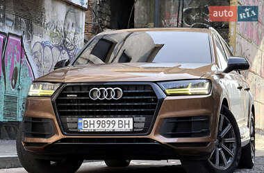 Позашляховик / Кросовер Audi Q7 2017 в Одесі