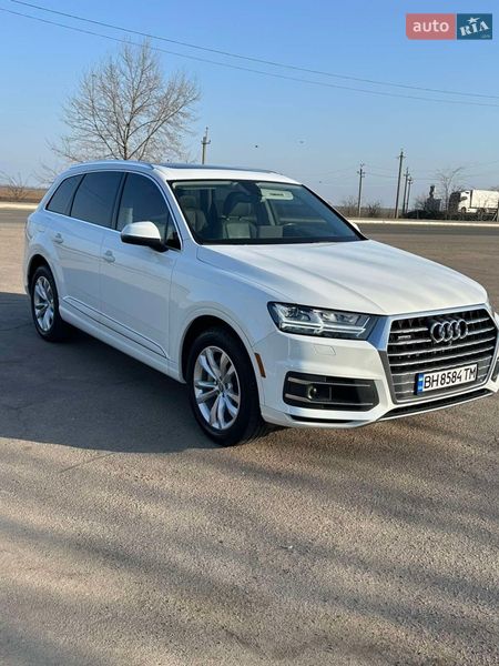 Внедорожник / Кроссовер Audi Q7 2016 в Измаиле