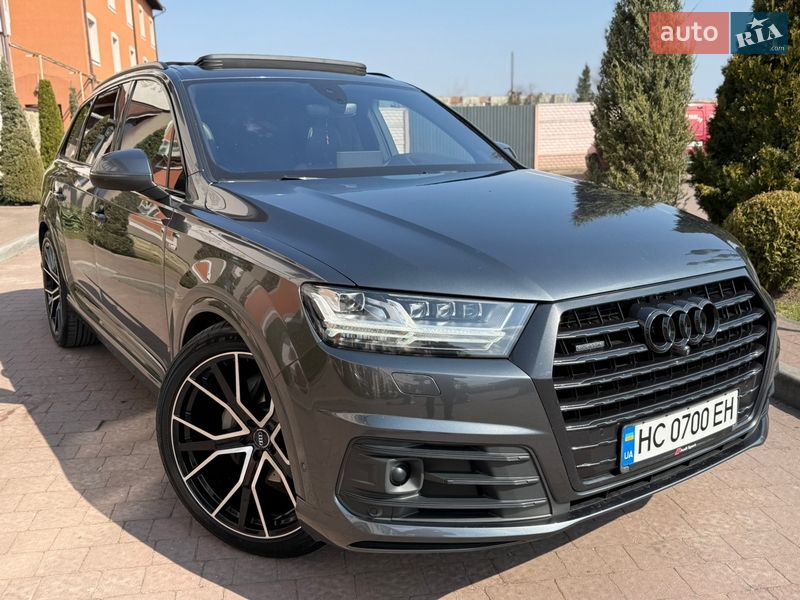 Внедорожник / Кроссовер Audi Q7 2016 в Стрые