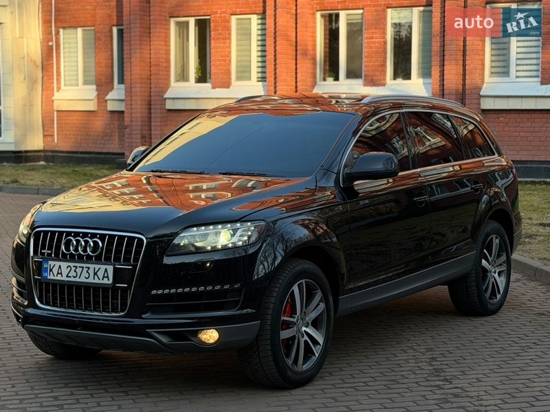Позашляховик / Кросовер Audi Q7 2012 в Чернігові Позашляховик / Кросовер Audi Q7 2012 в Чернігові
