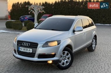 Внедорожник / Кроссовер Audi Q7 2007 в Черновцах