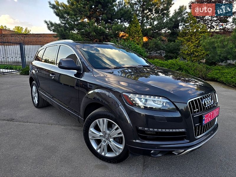 Позашляховик / Кросовер Audi Q7 2015 в Полтаві