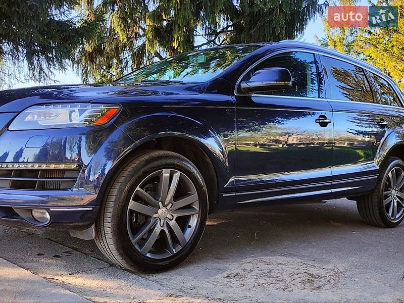 Позашляховик / Кросовер Audi Q7 2014 в Дубні
