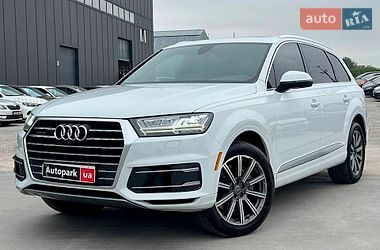Позашляховик / Кросовер Audi Q7 2016 в Львові