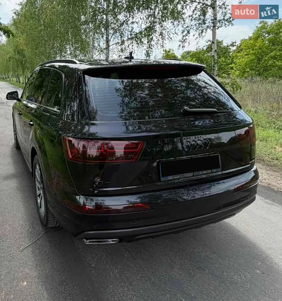 Audi Q7 2018 photo 4