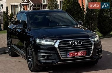 Внедорожник / Кроссовер Audi Q7 2018 в Стрые