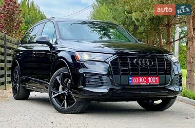 Внедорожник / Кроссовер Audi Q7 2021 в Нововолынске