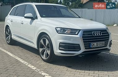 Позашляховик / Кросовер Audi Q7 2015 в Стрию