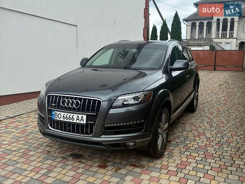 Внедорожник / Кроссовер Audi Q7 2012 в Толстом