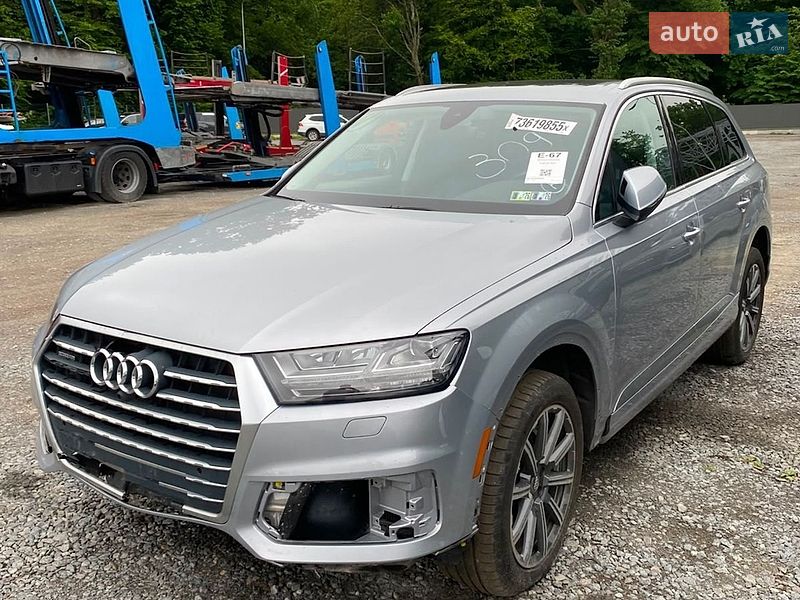 Внедорожник / Кроссовер Audi Q7 2017 в Львове
