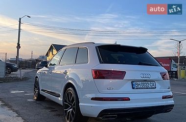 Позашляховик / Кросовер Audi Q7 2017 в Одесі