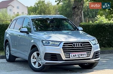 Внедорожник / Кроссовер Audi Q7 2017 в Стрые
