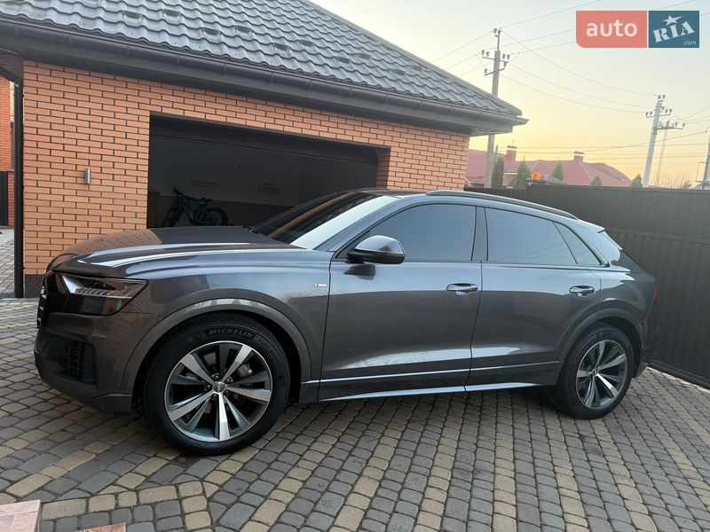 Внедорожник / Кроссовер Audi Q8 2019 в Виннице Внедорожник / Кроссовер Audi Q8 2019 в Виннице