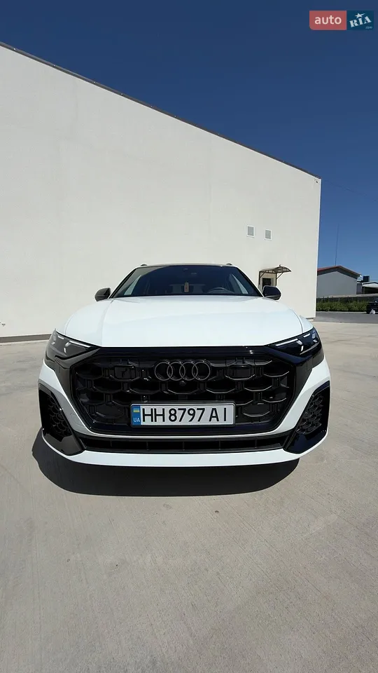 Audi Q8 2025 photo 5