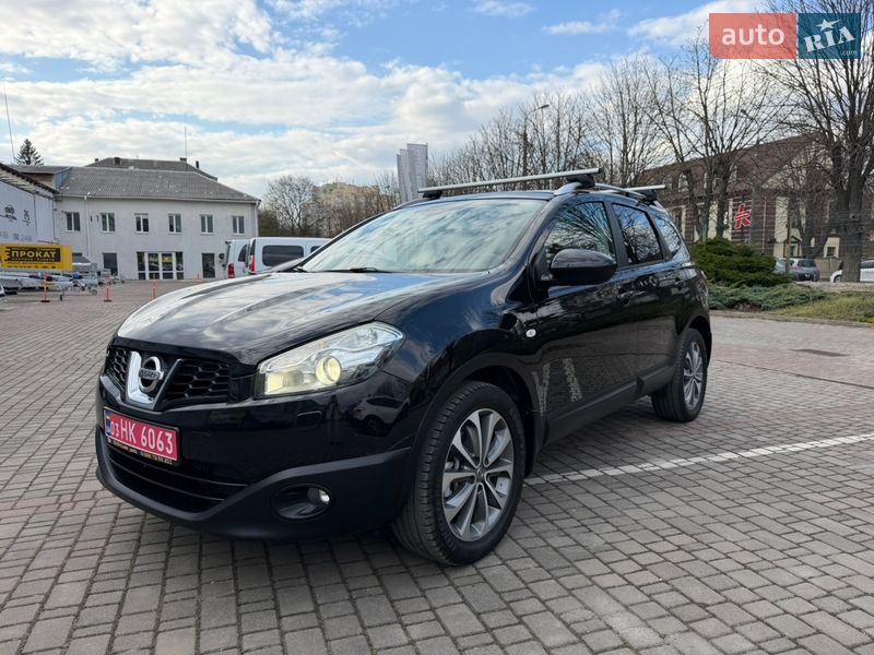 Позашляховик / Кросовер Nissan Qashqai+2 2010 в Луцьку